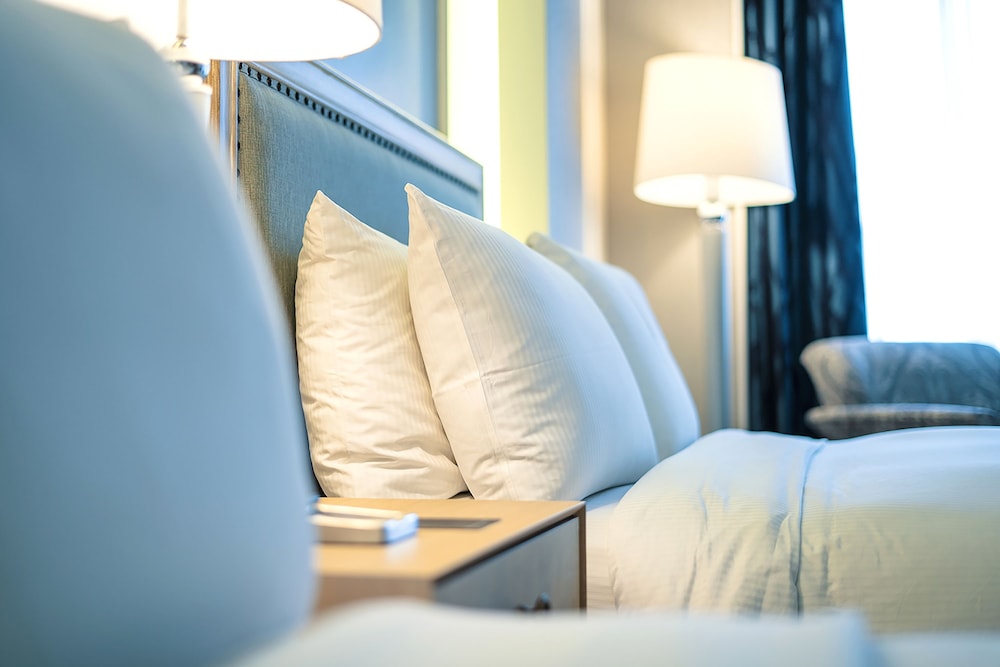 Executive Room, 1 King Bed, Club Lounge Access - Photo 4