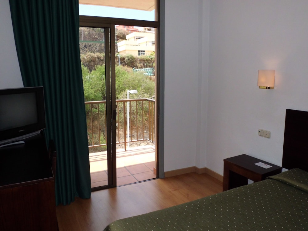 Standard Room photo 2