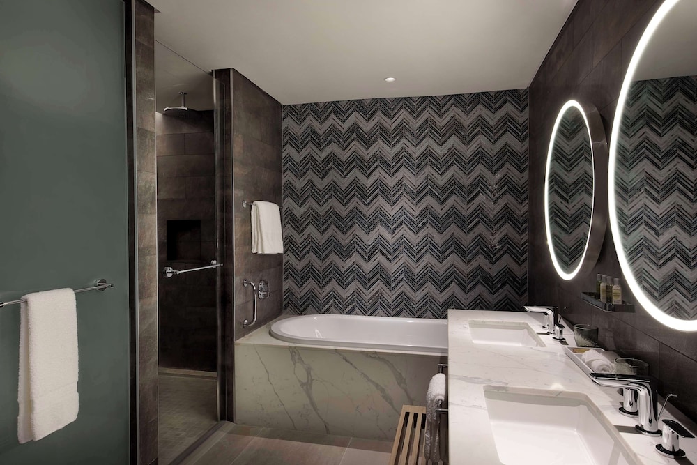 Suite, 3 Bedrooms (Theme Park Access) — photo 2