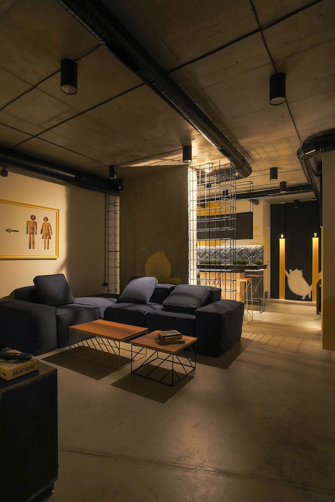 Family Room photo 2