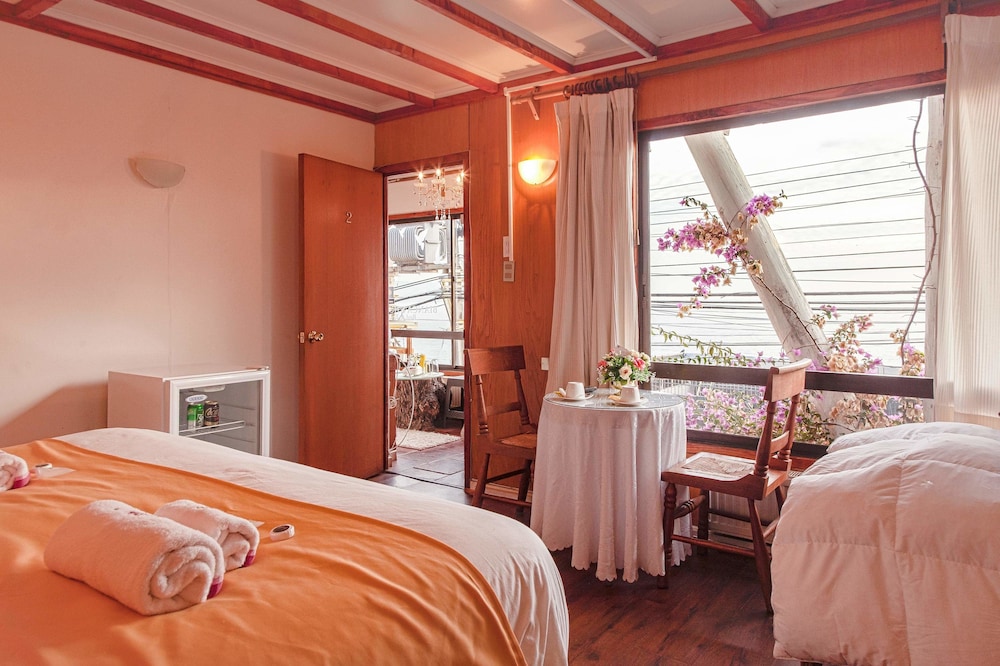 Quadruple Room, Multiple Beds photo 3
