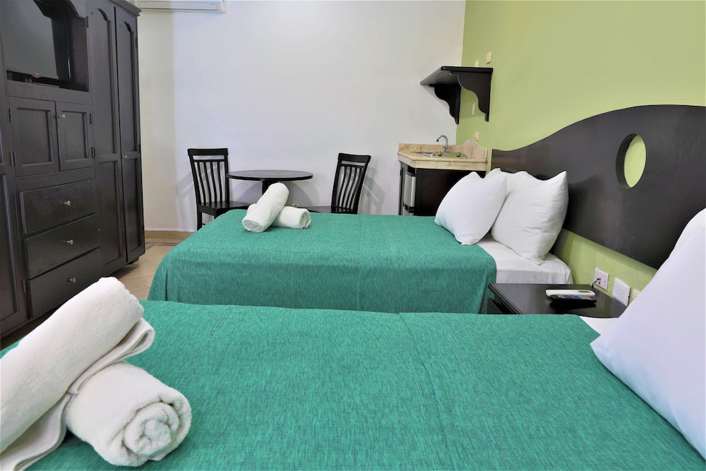 Standard Double Room - Photo 6
