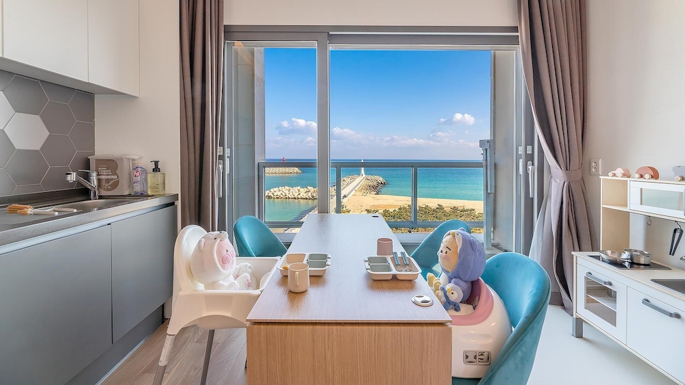 Basic Room, 1 Bedroom (Orange202(Oceanview) - Kids) photo 3