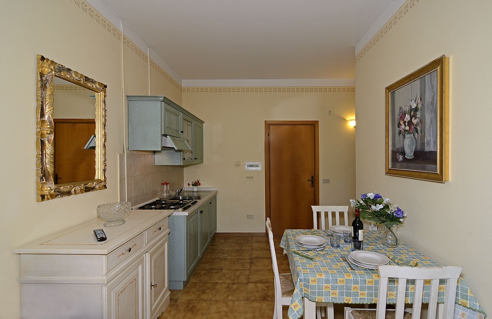 Apartment, 1 Bedroom, First Floor photo 3