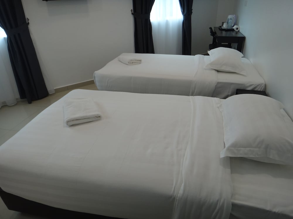 Deluxe Twin Room photo 3
