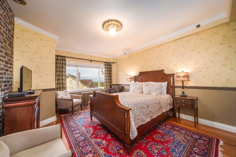 Fairfield - Standard Room, 1 Queen Bed