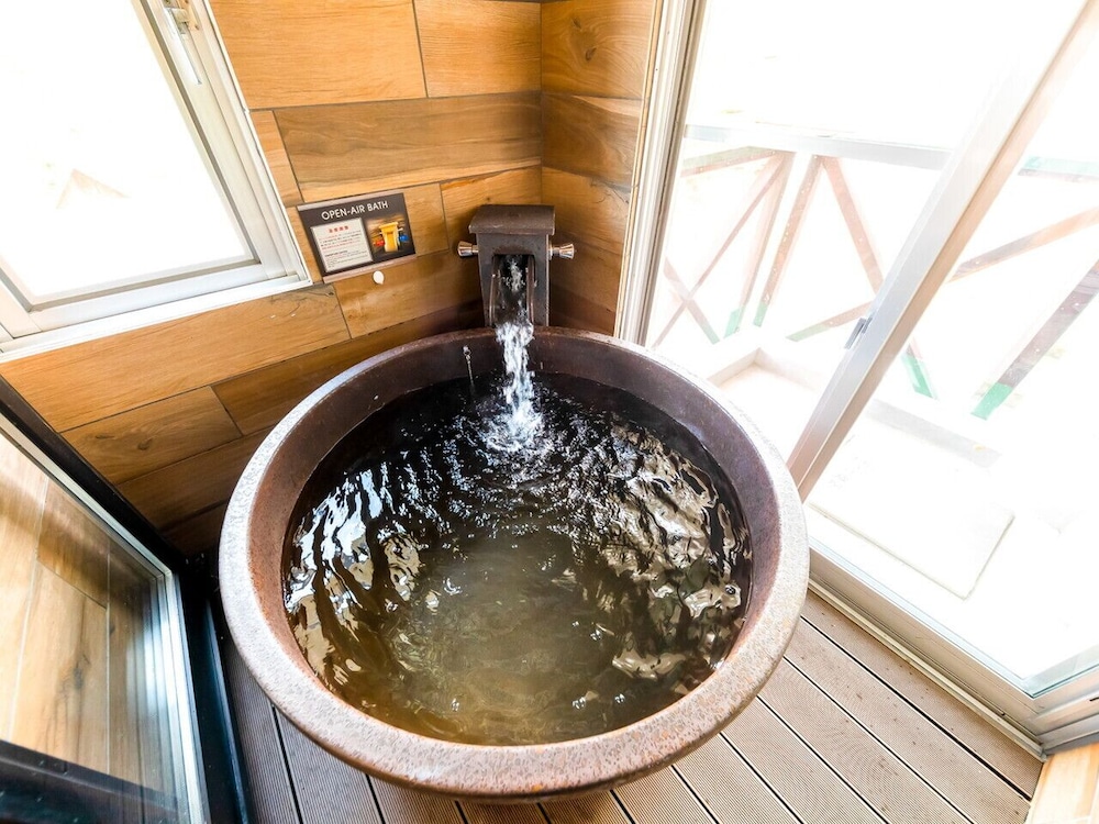 Modern western style suite room with open-air bath, Non-Smoking photo 3