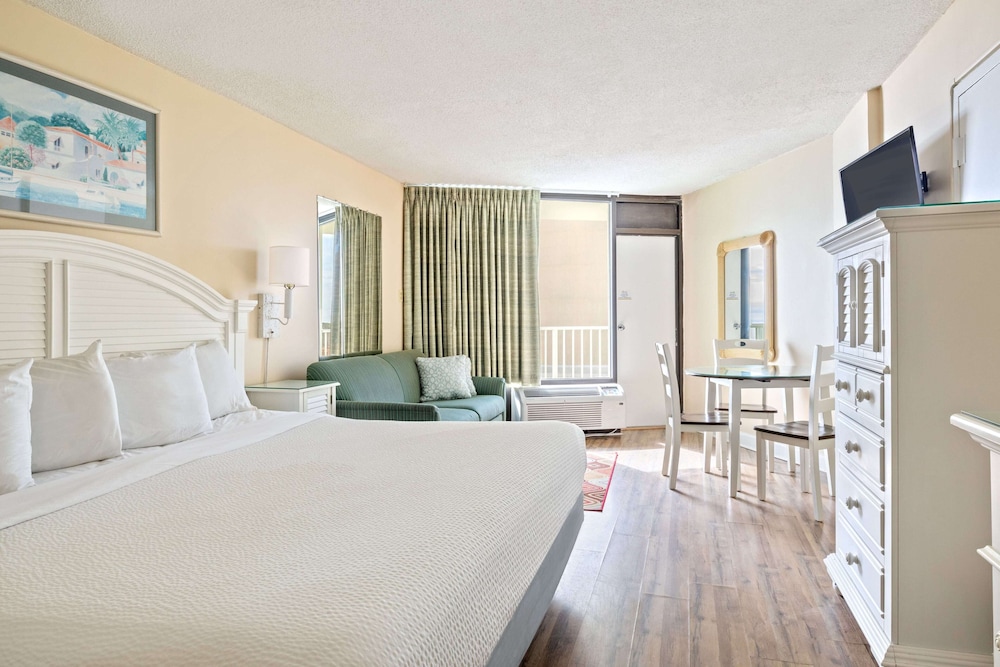 Studio, Ocean View, Tower (Caravelle Tower) - Photo 1