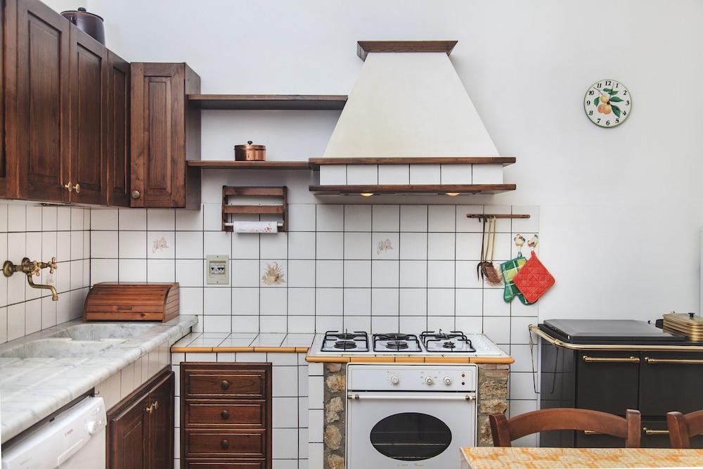 Traditional Apartment, 2 Bedrooms (Trilo 4 Lilla) photo 2