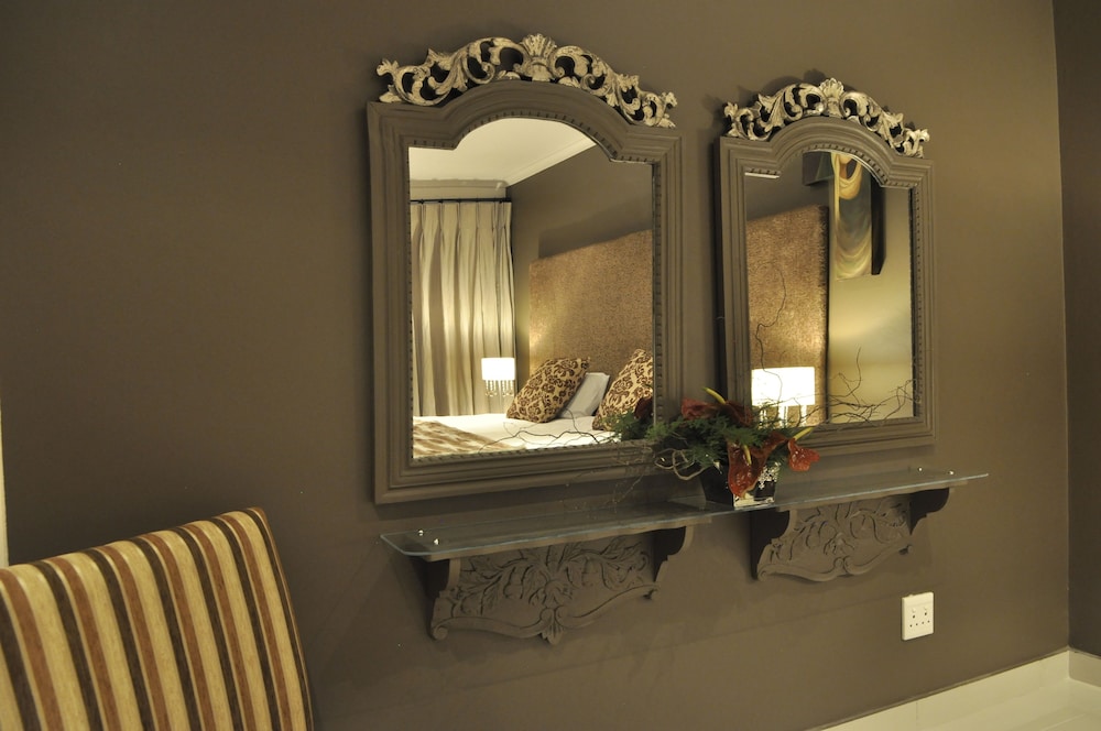 Executive Room (Room 8) photo 2
