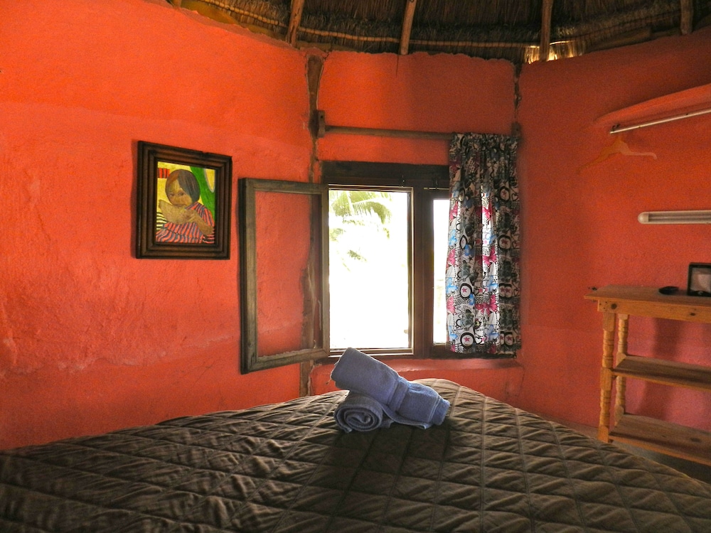 Panoramic Bungalow, Private Bathroom, Ocean View photo 3