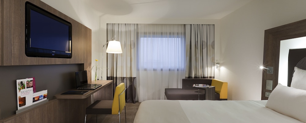 Executive Room, 1 Double Bed (Paris View) - Photo 9