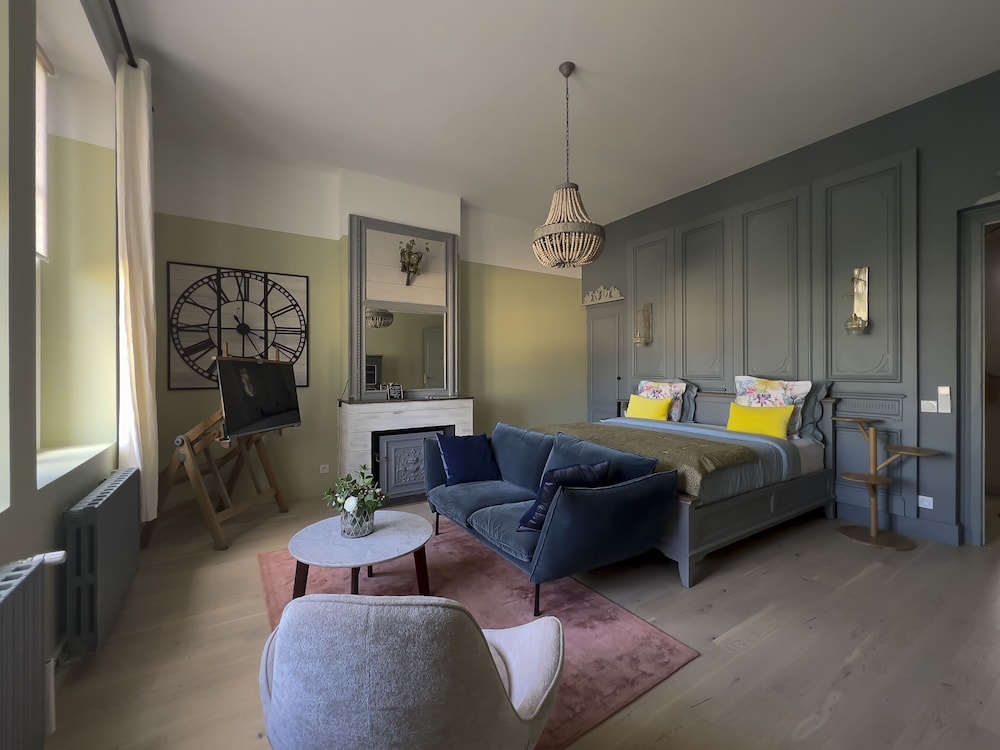 Deluxe Suite, Ensuite, Garden View (Magniolia)