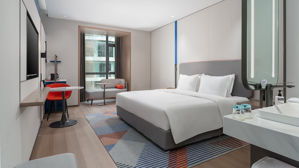 Standard Room, 1 King Bed (Super King)