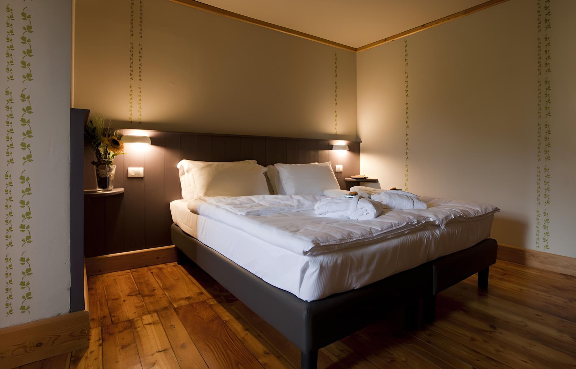 Economy Double or Twin Room photo 2