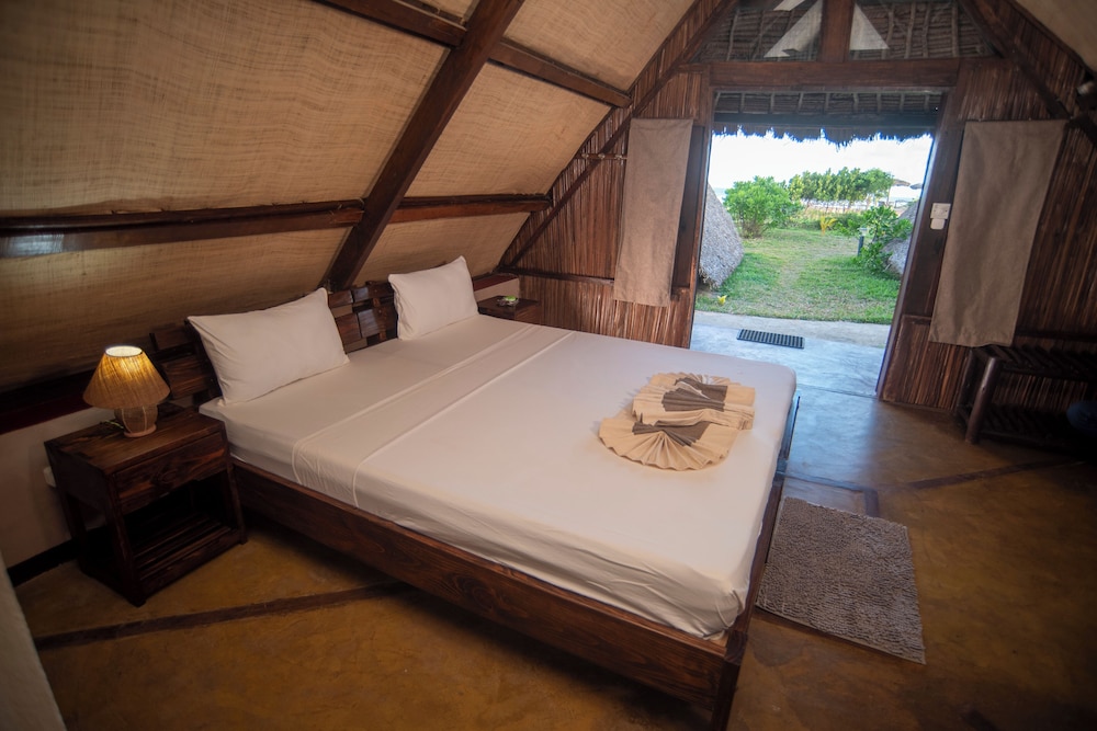 Double Room, Beach View photo 3