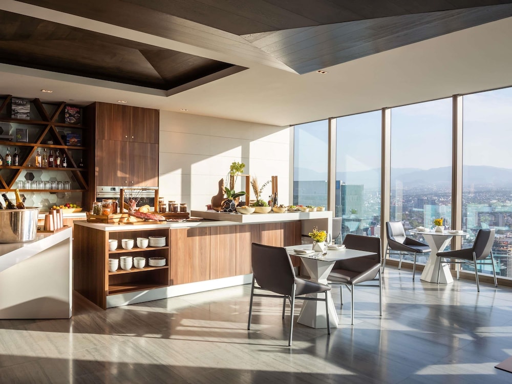 Junior Suite, Club Lounge Access, Executive Level (Reforma View) - Photo 9
