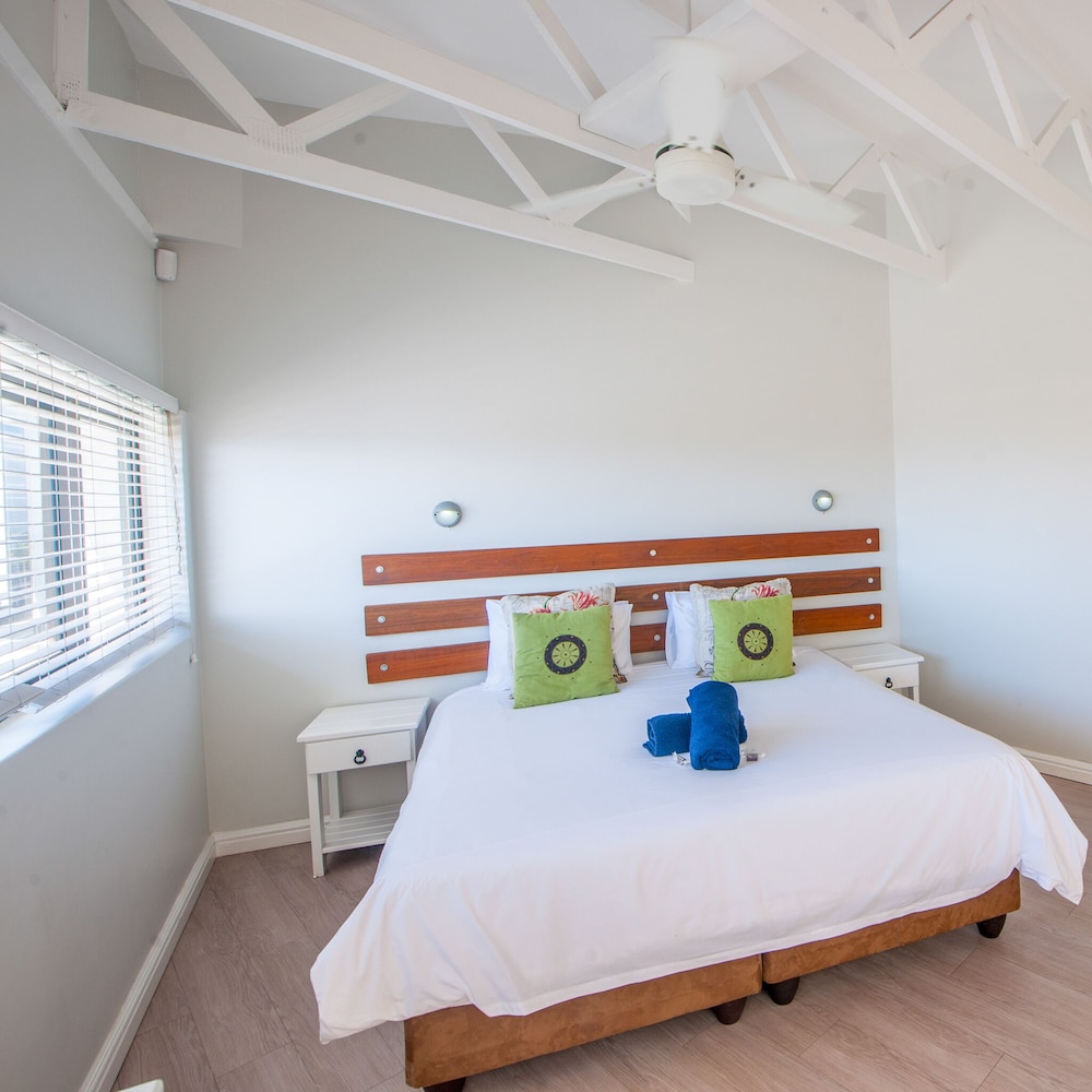 Standard Apartment, 2 Bedrooms (Penthouse) photo 2