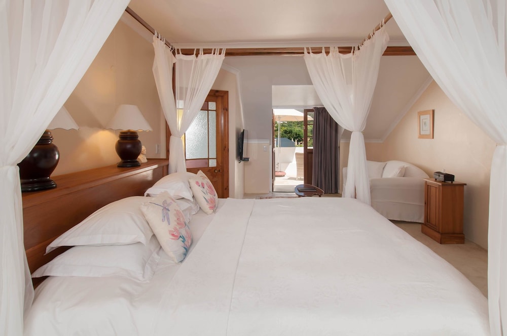 Luxury Room - Photo 12
