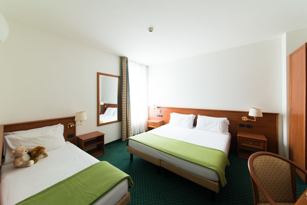 Triple Room photo 1