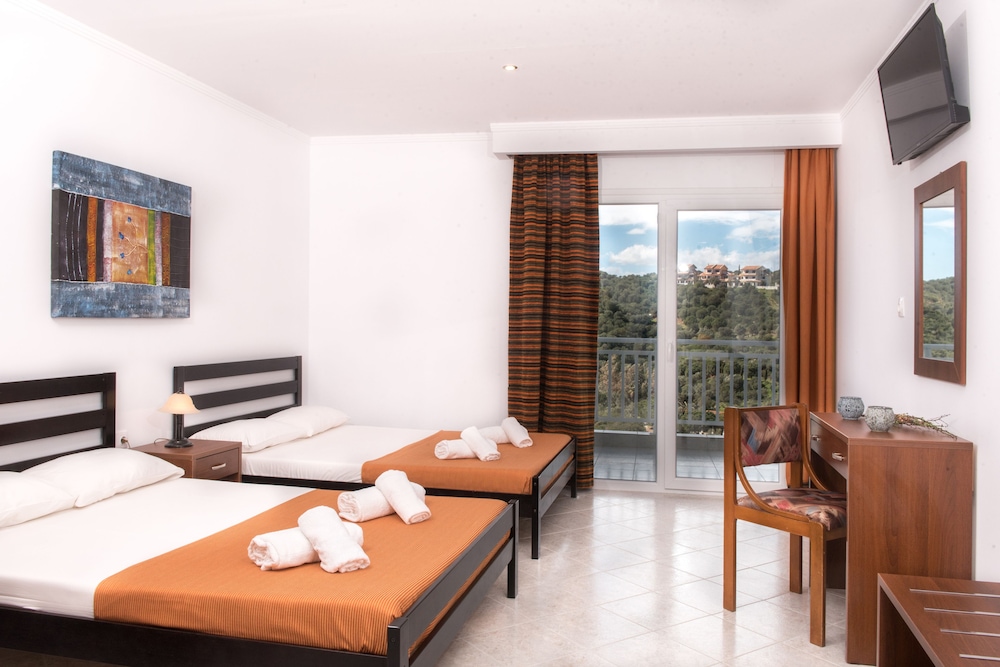 Deluxe Room, Sea View photo 1