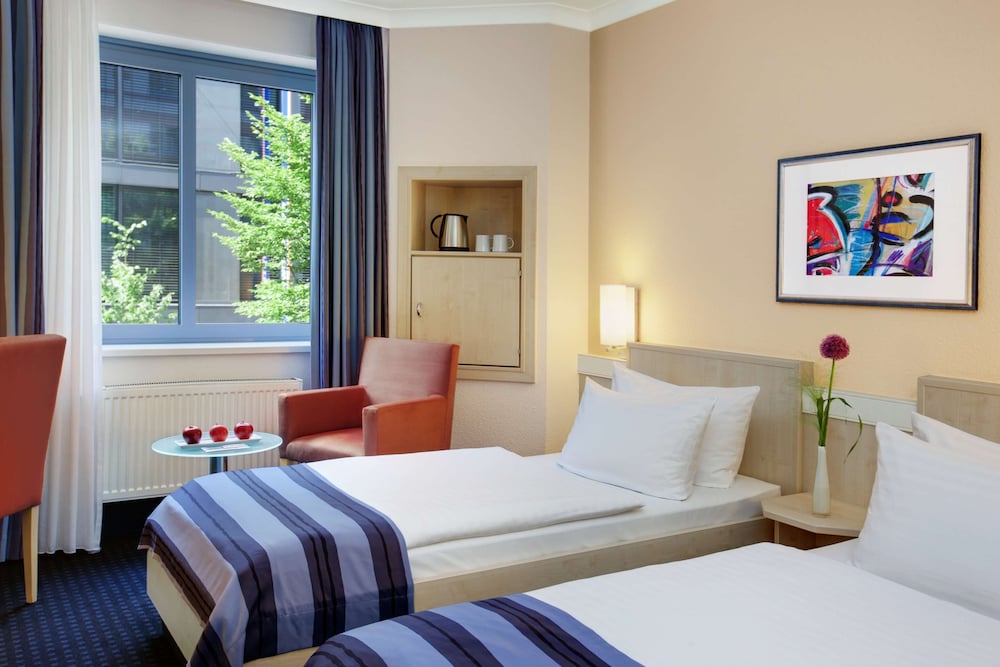 Business Room, 2 Twin Beds