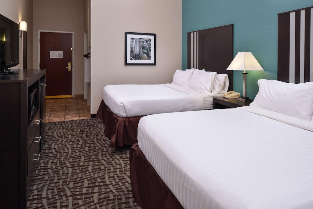 Standard Room, 2 Queen Beds, Accessible (Mobil Roll Shower) - Photo 3