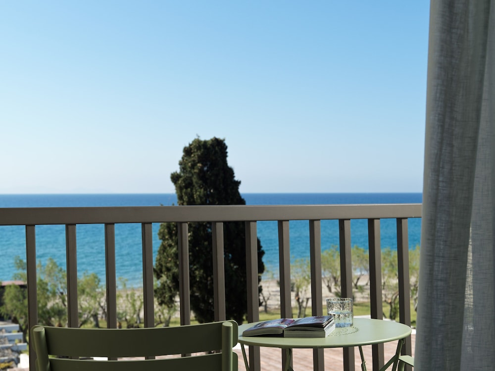 Superior Junior Suite Sea View photo 3