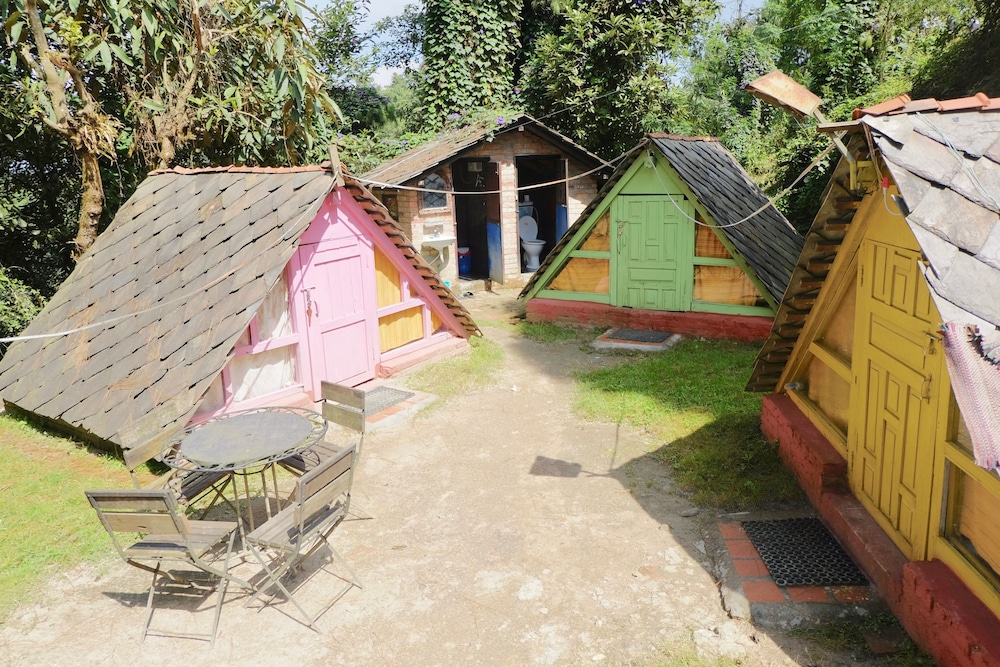 Basic Double Room, Shared Bathroom, Garden View photo 1