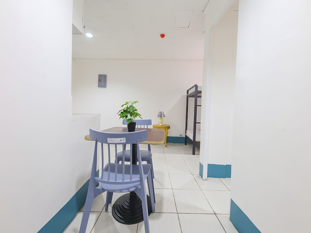 Standard Quadruple Room - Photo 4