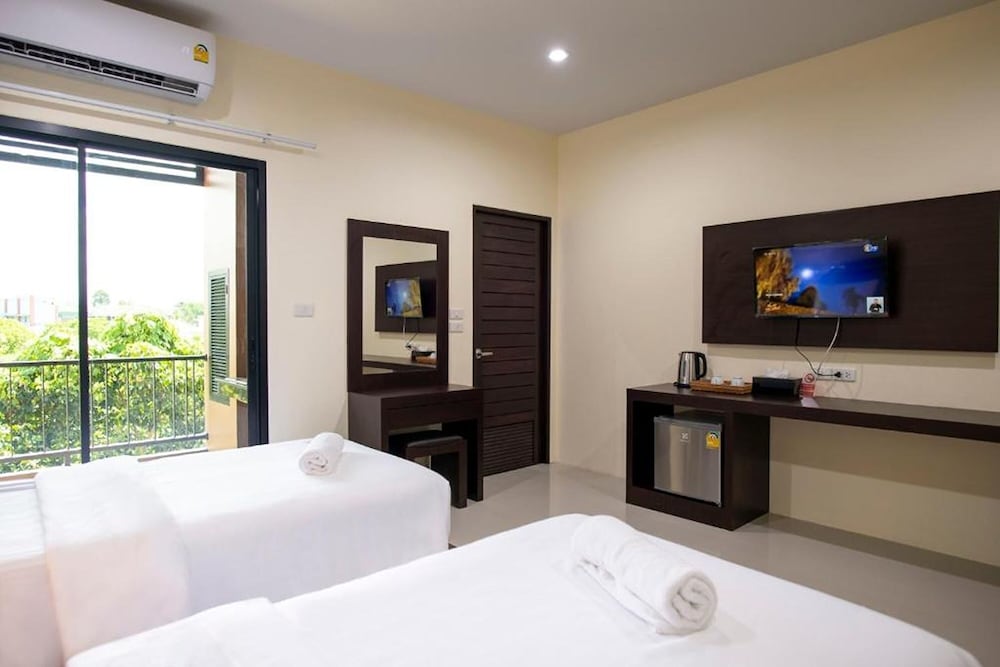 Superior Twin Room - Photo 15