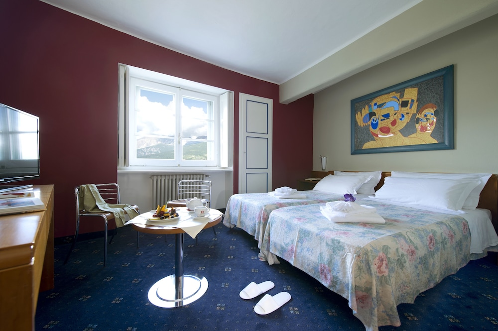 Family Suite photo 2