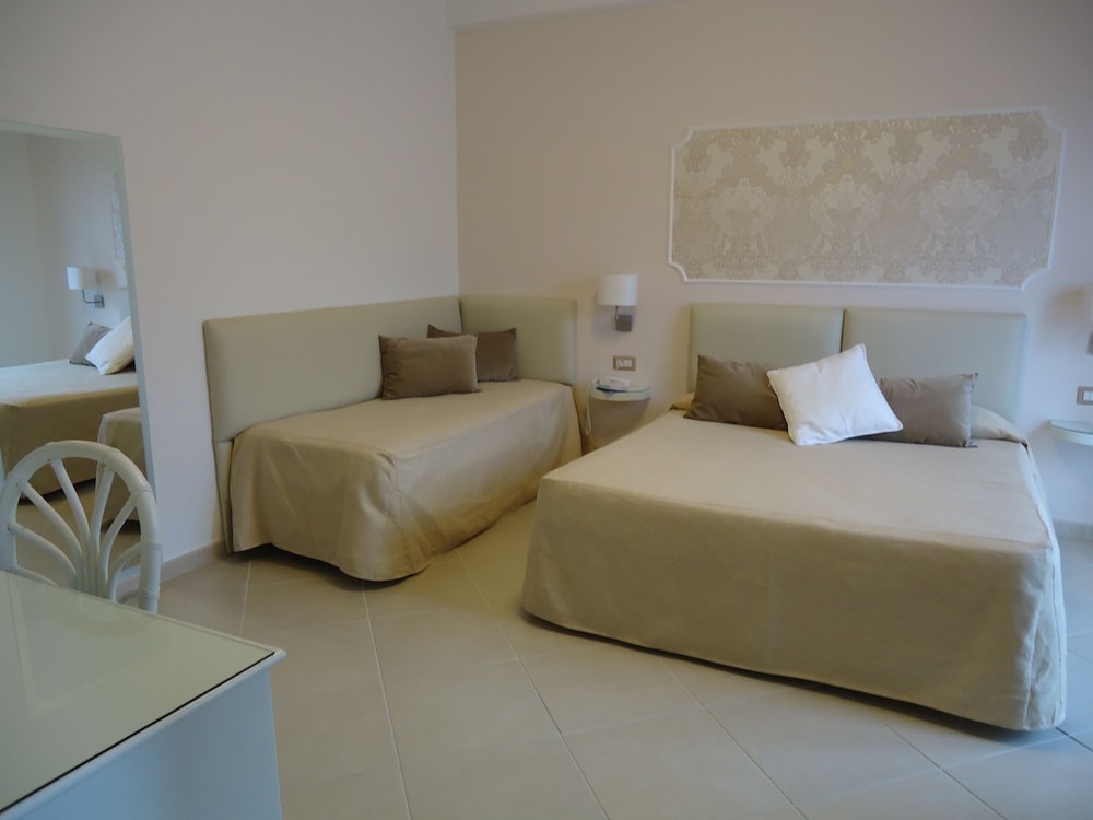 Triple Room, Garden View