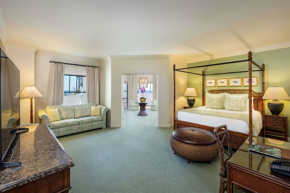Luxury Penthouse, 1 King Bed, Ocean View (Suite) - Photo 3
