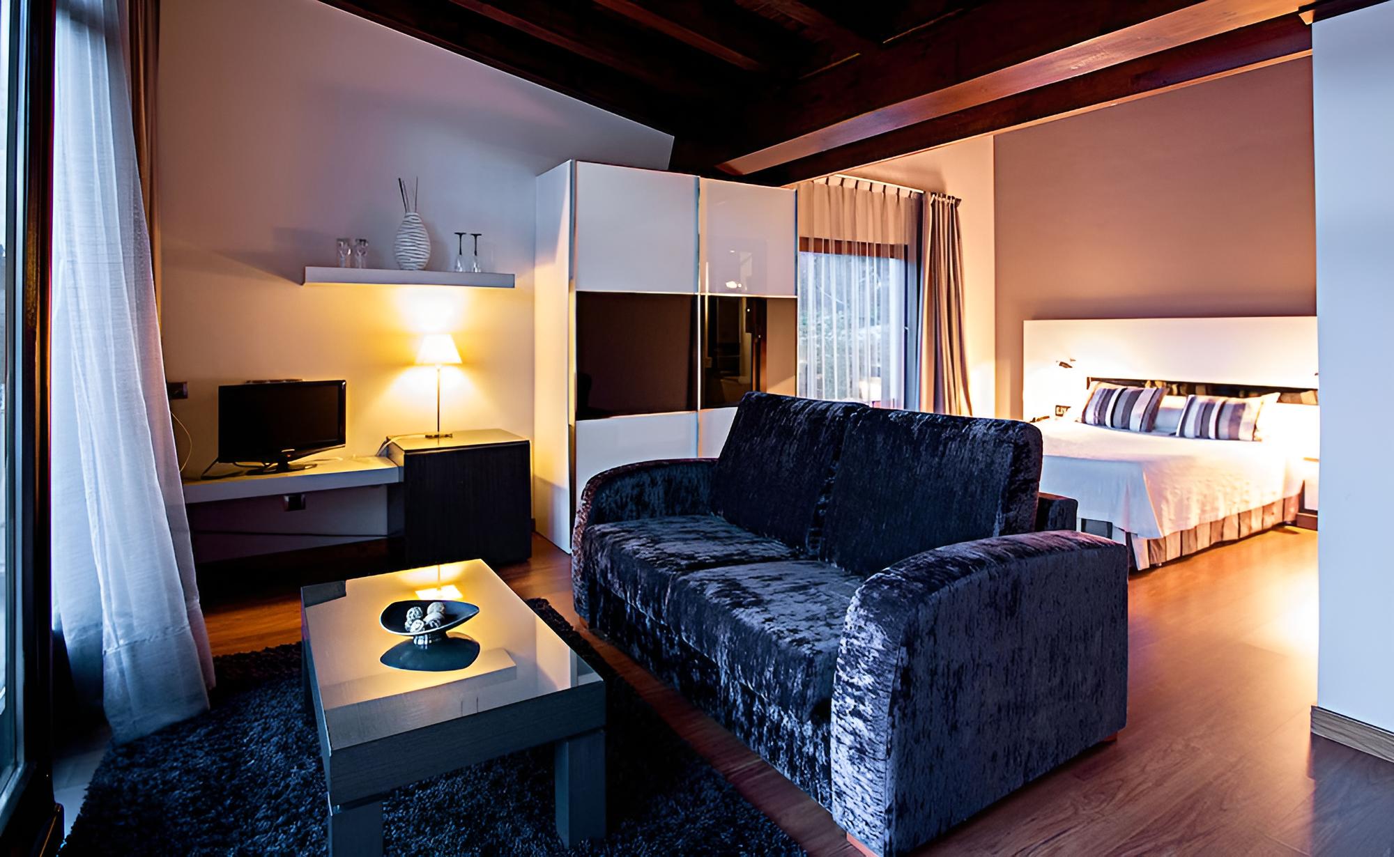 Junior Suite, Mountain View photo 1