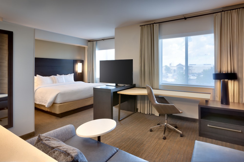 Suite, 1 Bedroom (Hearing Accessible) - Photo 2