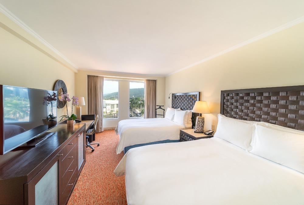 Premium Room - Photo 7