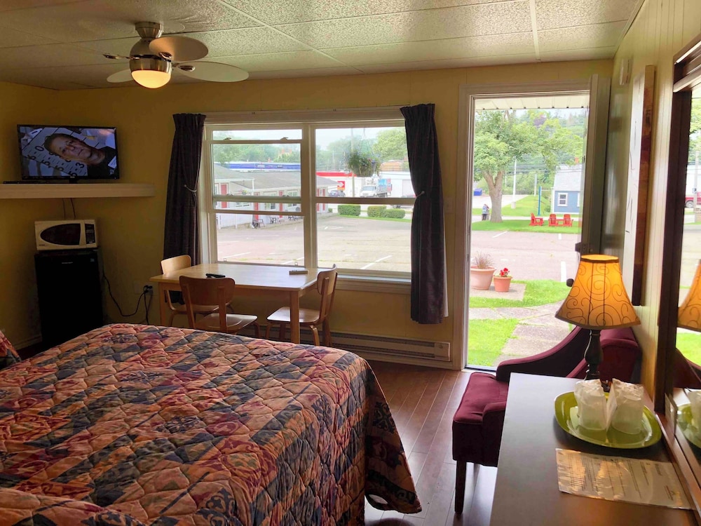 Motel 2 Double Bedroom photo 3
