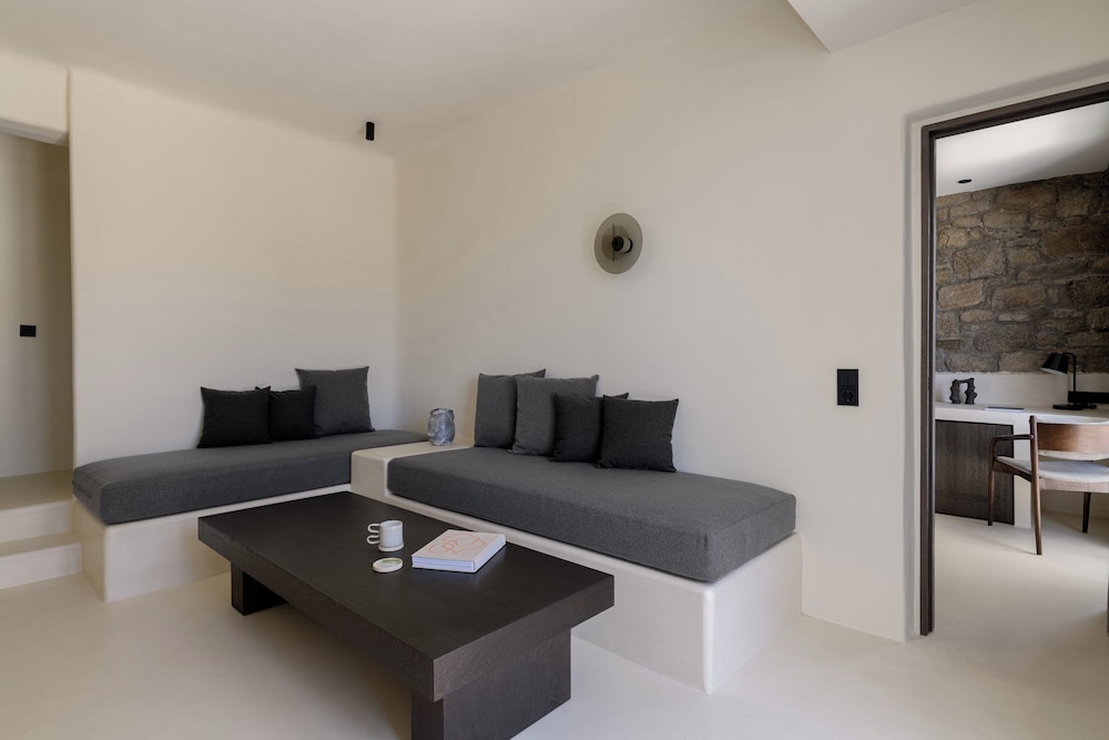 Premium Suite, Sea View (Outdoor Mini Plunge Pool) - Photo 7