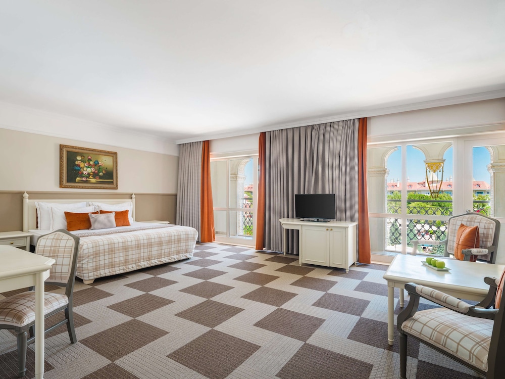 Kremlin Suite - Photo 1