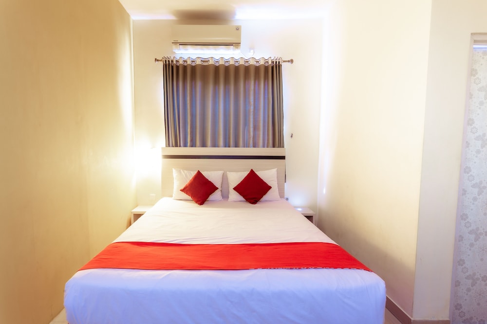 Standard Double Room - Photo 18
