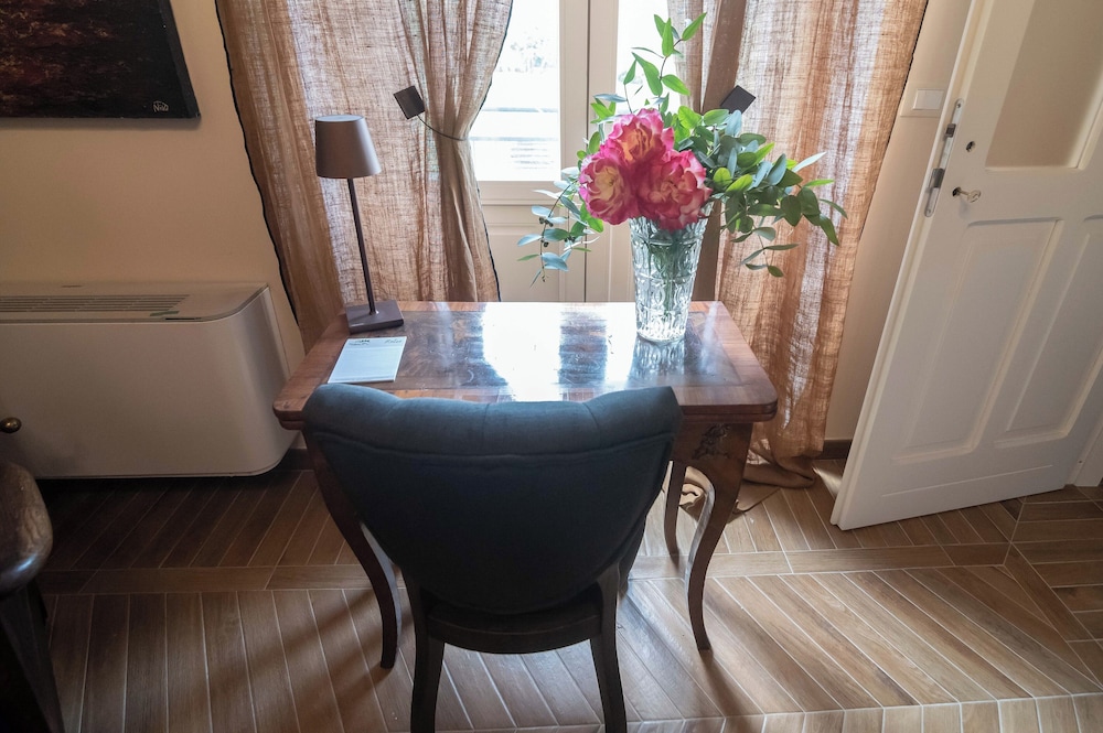 Junior Suite, Balcony, Garden View photo 3