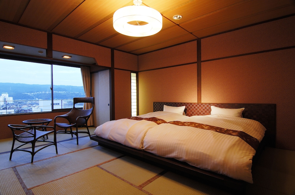 Japanese Western Style Twin Room, Non Smoking photo 2
