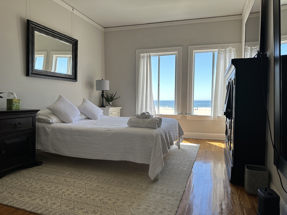 Deluxe Suite photo 3