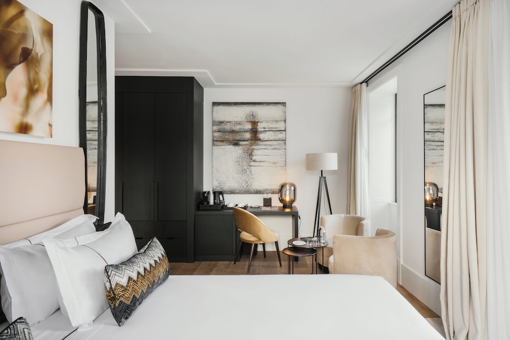 Deluxe Double Room, Lake View