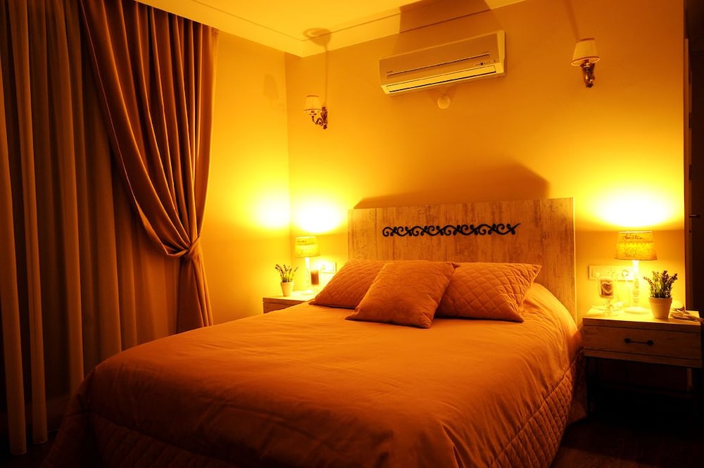 Standard Double Room Single Use photo 1
