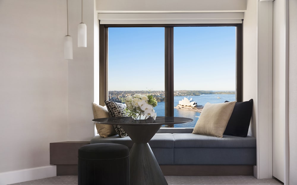Sydney Opera Studio Club Suite thumbnail 6
