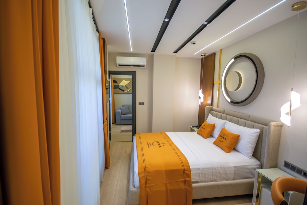 Junior Room