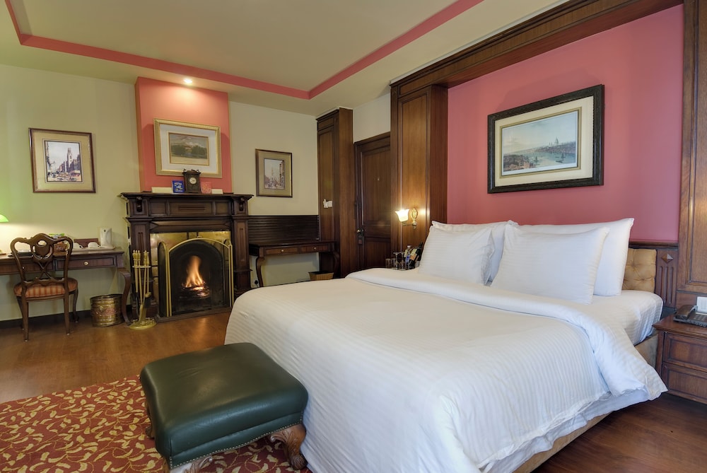 Heritage Room - Photo 3