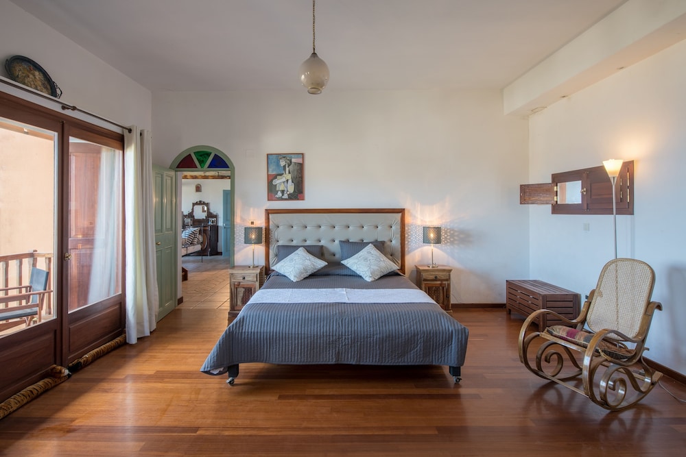 Exclusive Villa, 5 Bedrooms, Private Pool, Sea View